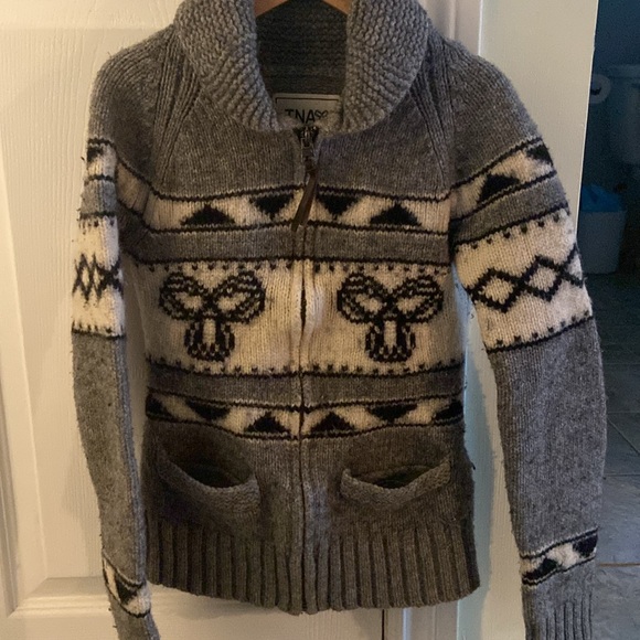 TNA Lambs wool sweater XS - Picture 2 of 6